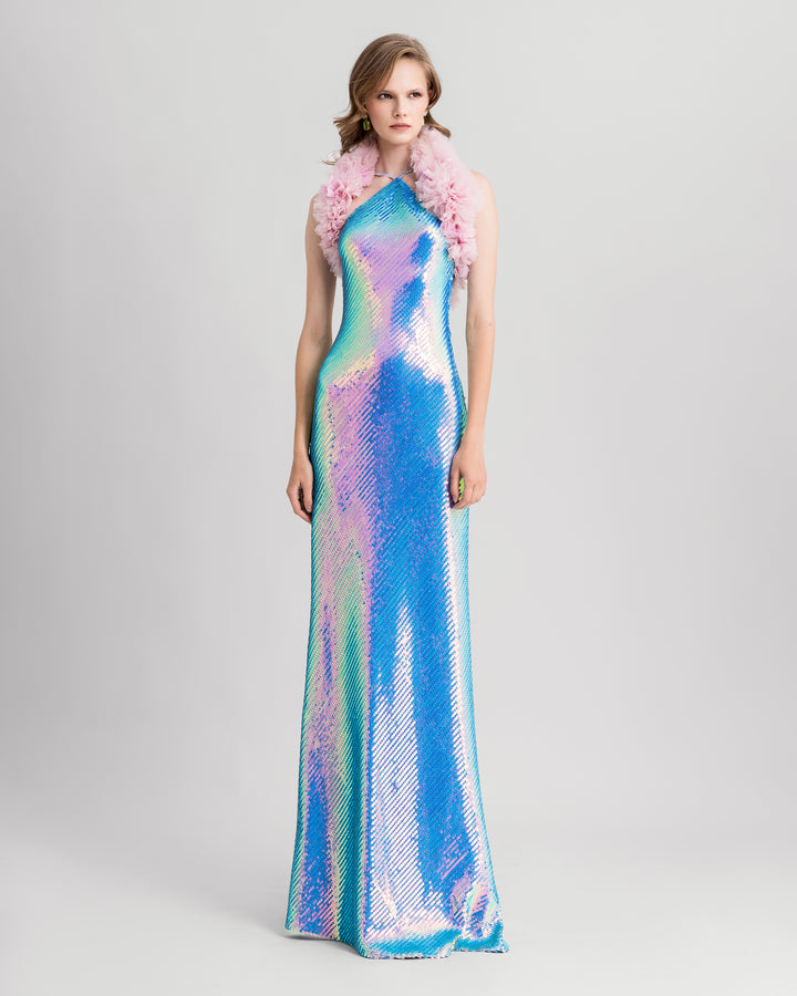 An halter-neck slim-cut sequined blue evening dress, paired with a pink rushed tulle bolero.