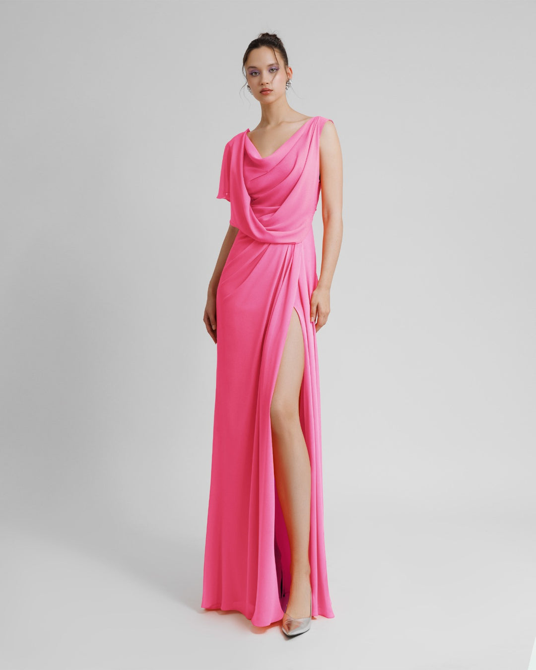 Open V-Shaped Back Pink Dress