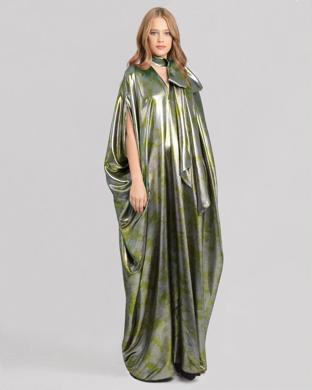 V-Neckline Green Loose Design Kaftan