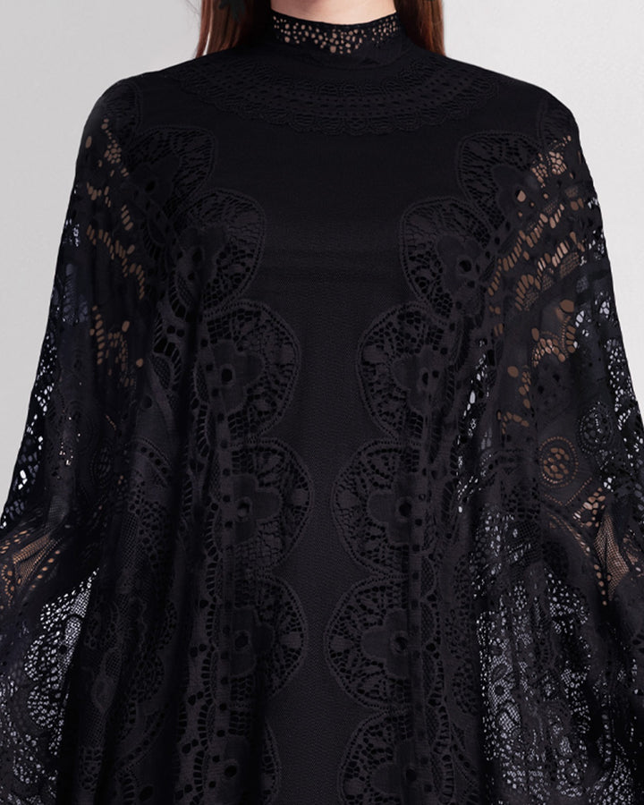 High-Neckline Black Lace Kaftan